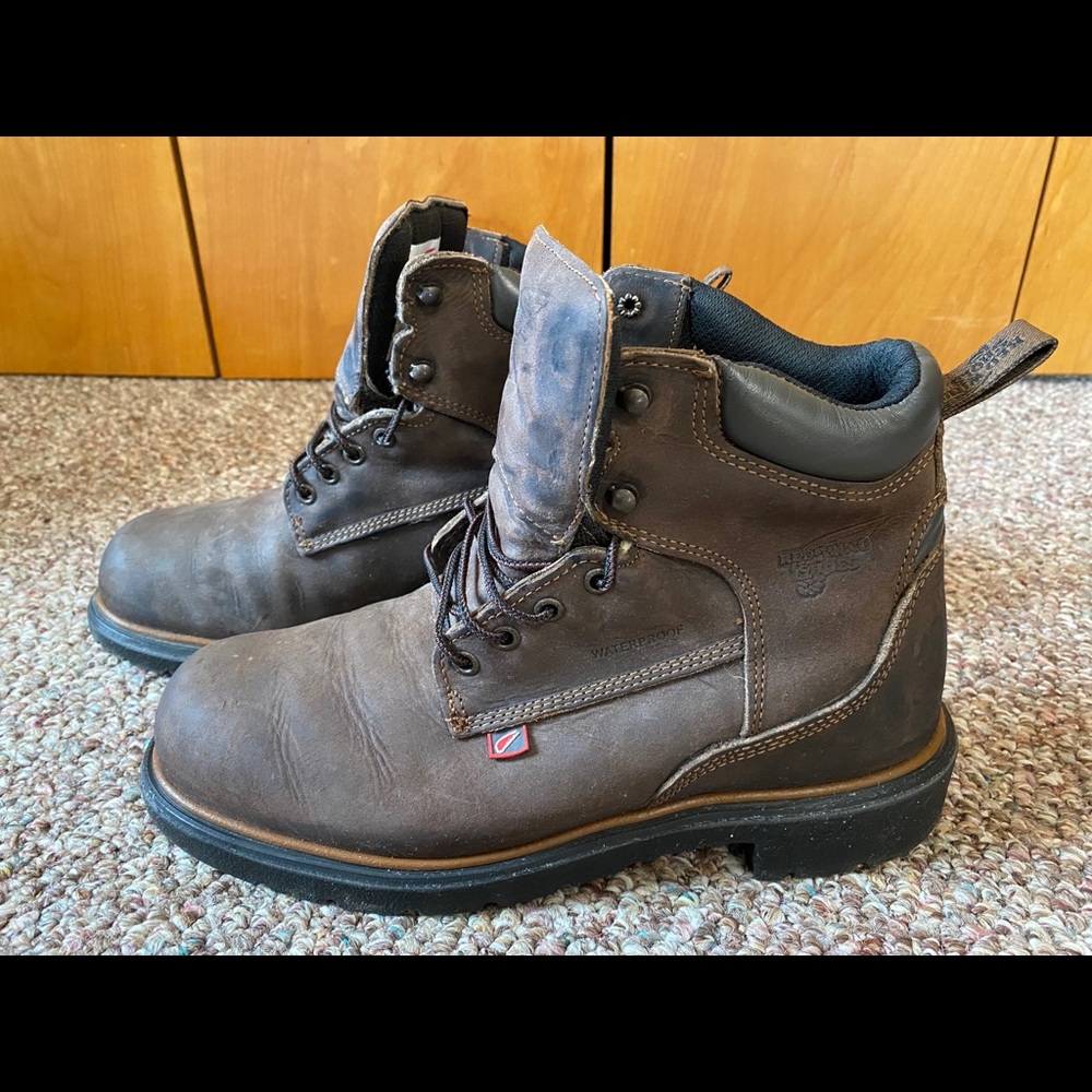 Red Wing Dynaforce Leather Work Boot